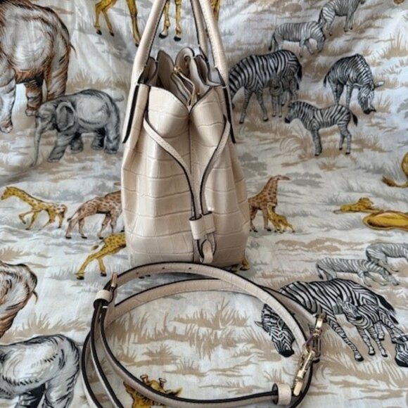 Kate Spade dumpling (small) - Picture 4 of 9